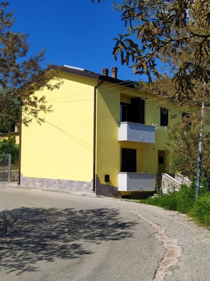Appartement Casa Degli Ulivi Con Parcheggio Privato à Muro Lucano Extérieur photo