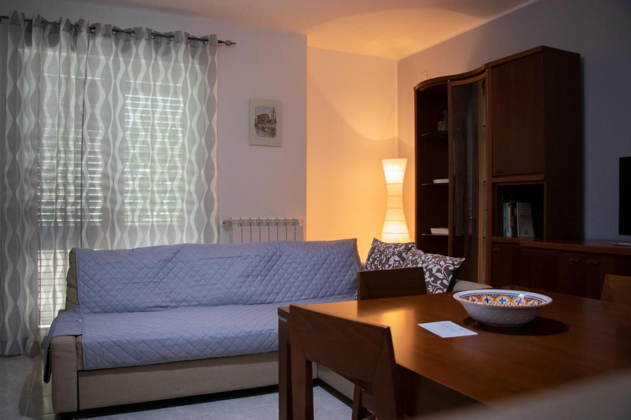 Appartement Casa Degli Ulivi Con Parcheggio Privato à Muro Lucano Extérieur photo